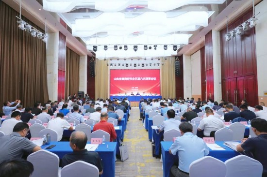 球友会集团董事长王兆连出席参加省儒商研究会五届六次理事会